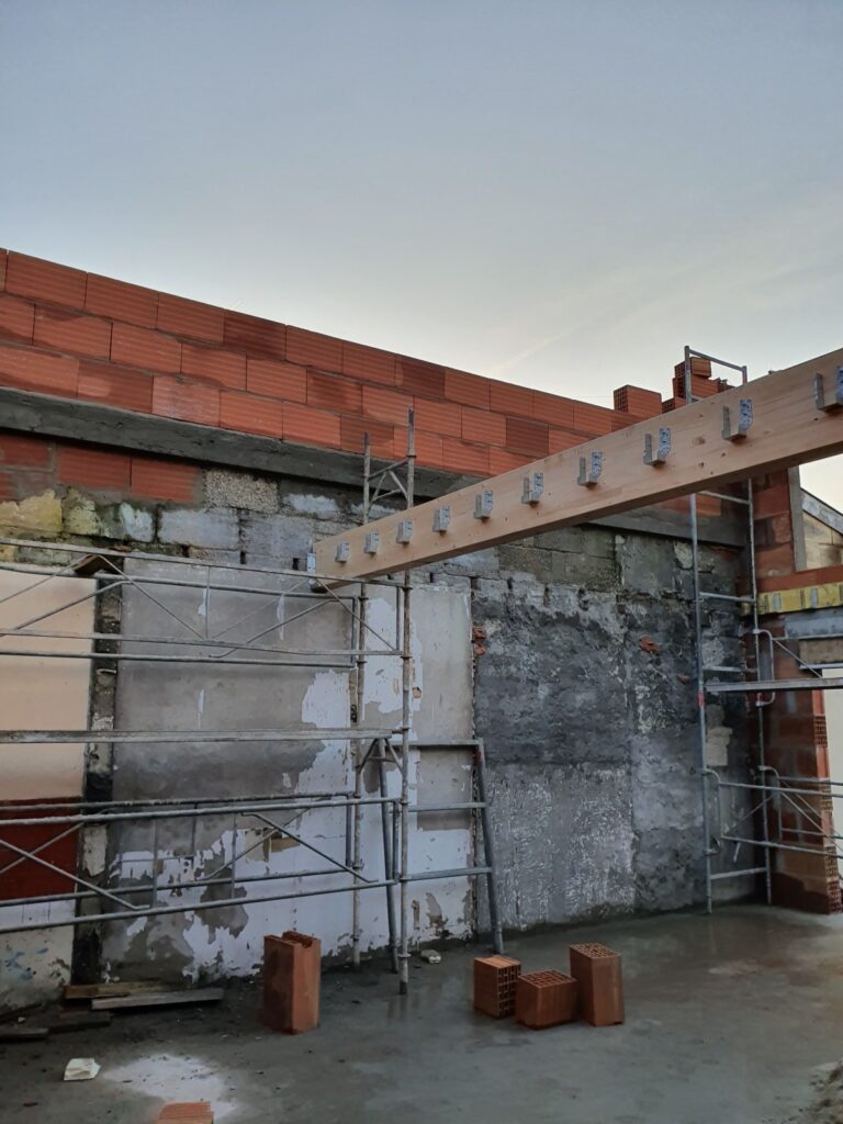 imgi_25_7e218b67bc48153dd5b947d7a02a9272