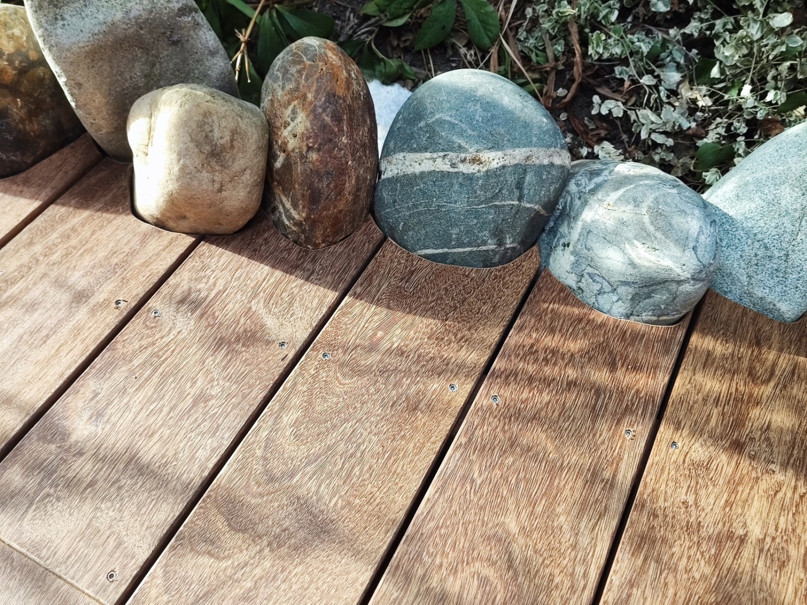 imgi_38_be53b8f4f4c36bd8d609be01b7476679